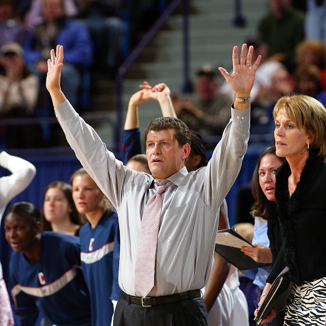 Happy Birthday Geno Auriemma, Class of 2006! 