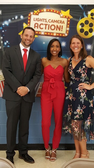 MWMS Spirit week- Monday: Act like a star!! #mwmsspirit
<a href="/hcpss_mwms/">Mayfield Woods MS</a>