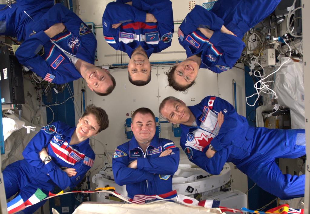 NASA_Marshall's tweet photo. 🚀 For decades, @NASA_Astronauts have been living in confined spaces for long periods of time. Here are the five skills it takes to succeed >> https://t.co/vgvr2Oof2l #BeAnAstronaut https://t.co/a4NNwSGDOd