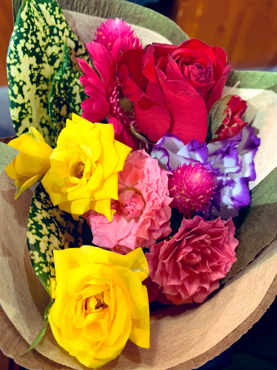 いちご お花 もらったー お花 花 ブーケ 花束 カラフル 可愛い いちご お花 もらったー お花 花 ブーケ 花束 カラフル 可愛い