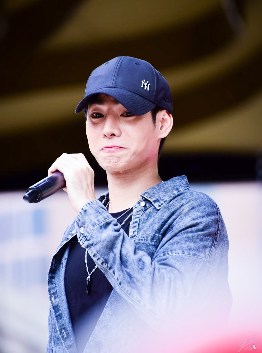 cuteyuuneko's tweet photo. เล่นด้วยยยยยยยยย
คิดถึงนะ ♥
#เพราะคิดถึงจึงขุดไห
#เป๊กผลิตโชค
#peckpalitchoke
#palitgallery
#PalitOverdose https://t.co/Zjh5K9tKjo
