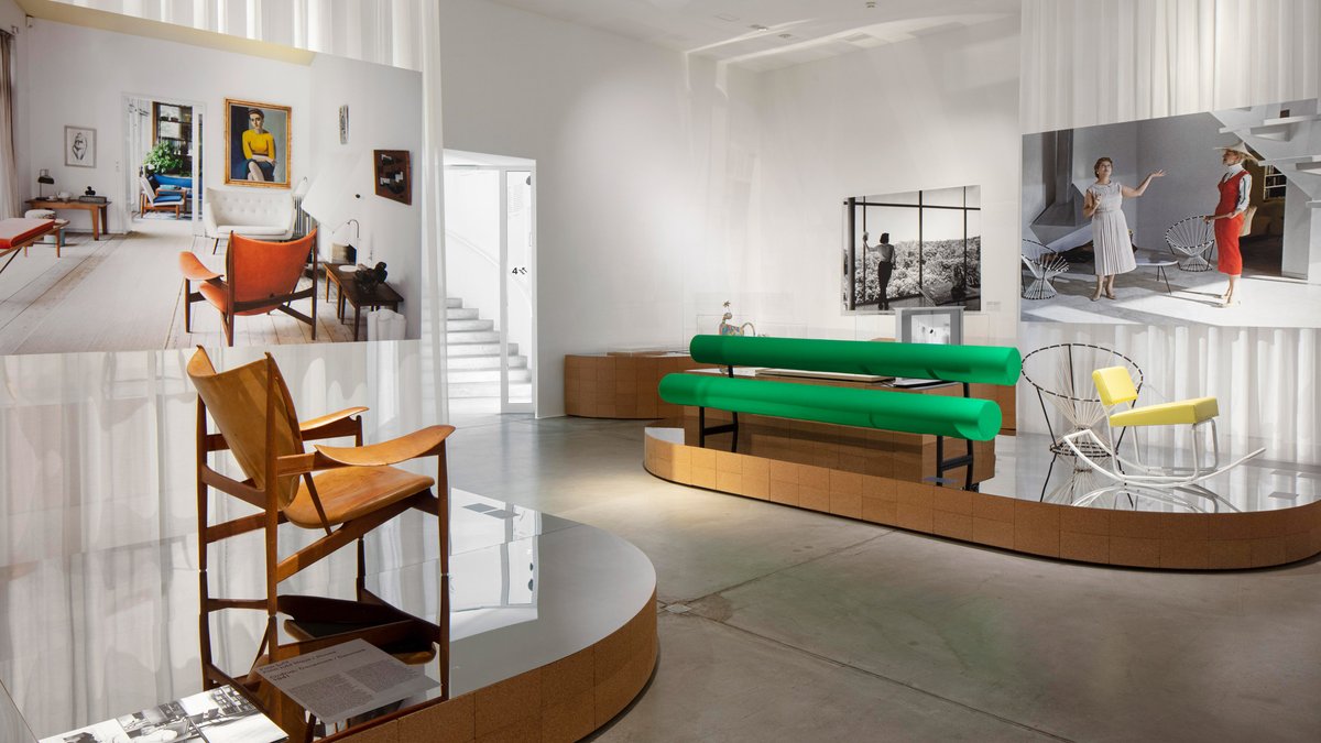 ht_lights's tweet photo. The exhibition »Home Stories« in the @VDM_News not only offers #entertainment and #inspiration, but also stimulates thought - about the past, present and future of #homedecor : https://t.co/jSEh42RCra. #HLYTRNTY #holytrinitylights / 📷: Ludger Paffrath https://t.co/lYVeDEEHn3