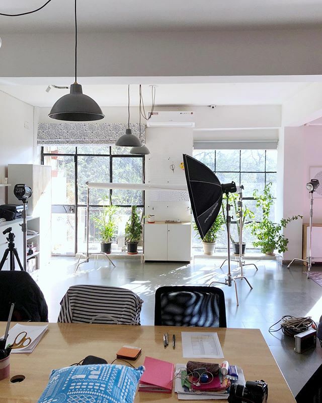 #MarchMeetTheMaker Day 23: Photography 📸 We do a lot of our own product photography in our studio in Delhi, by clearing out the furniture and hiring all the gear 💪 *We also have an important update about our studio* Delhi is in lockdown until March 3… ift.tt/396rhbG