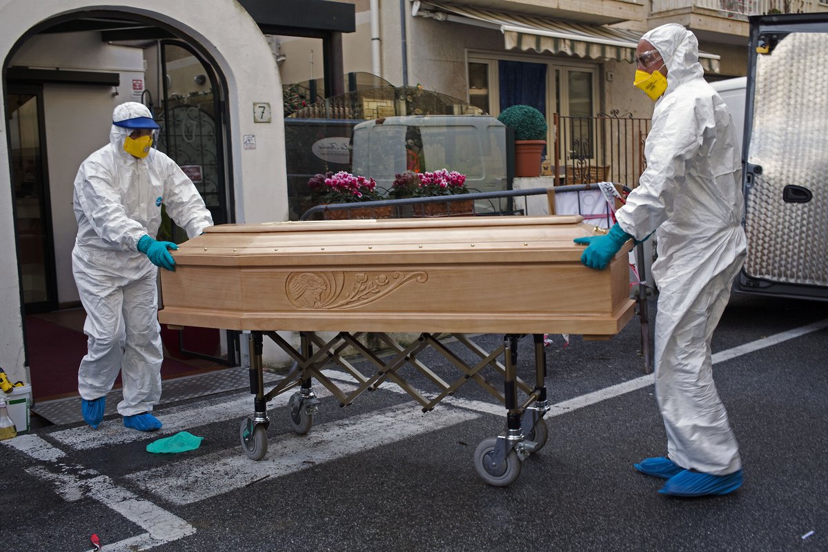 MyGbeduNG's tweet photo. CORONA VIRUS UPDATE: Nigeria Record First Death Case (PHOTO)

#COVID19 #LockdownNow #COVID19 #lockdownnigeria https://t.co/EvCzn6itXX https://t.co/8FVdxhWAPQ