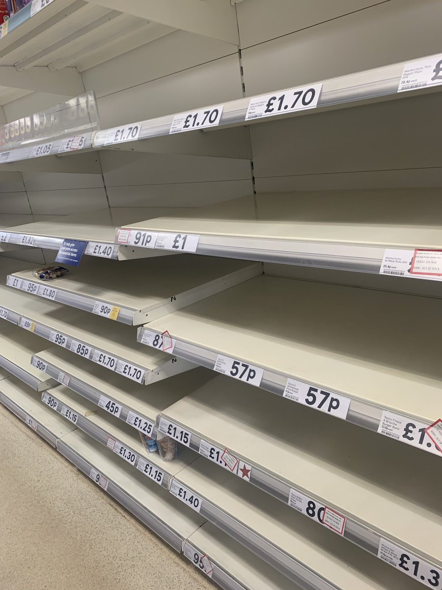 familyhomecook's tweet photo. Tesco shelves are empty but my community box is bursting.
Please share!
#communitysharebox https://t.co/1116vq9utX