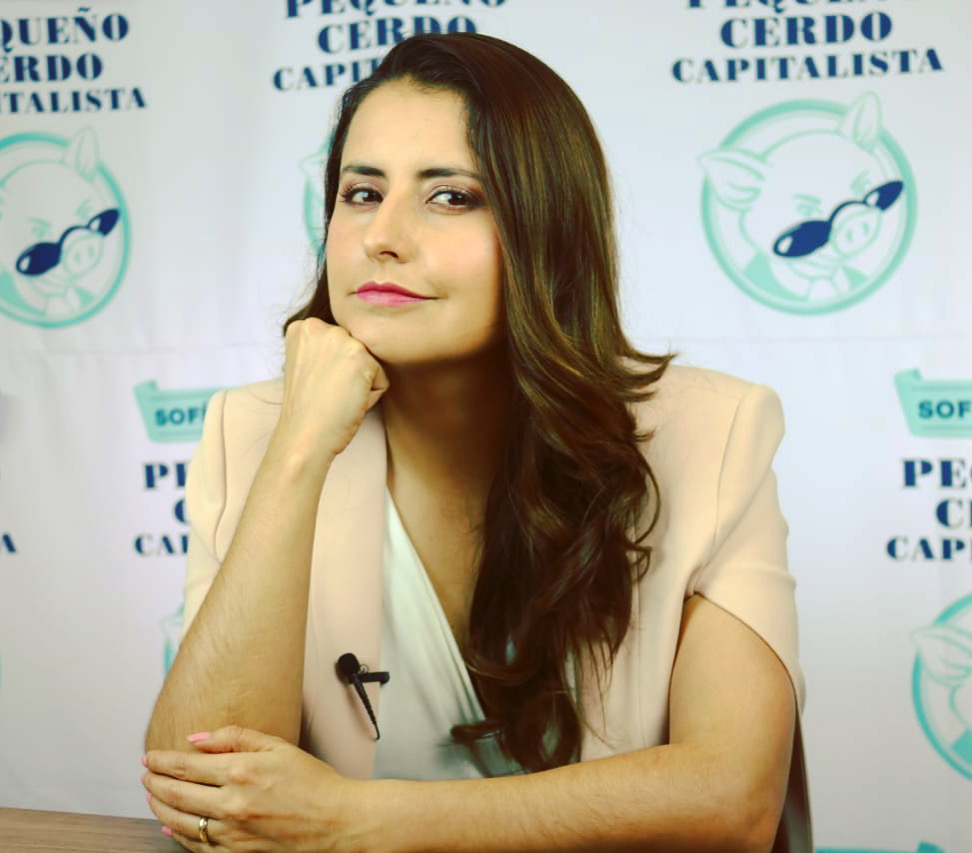 PeqCerdoCap's tweet image. ¿Te preocupa el #coronavirus y cómo va a afectar en tus finanzas? 😰 Preparé este reto financiero en el que aprenderás habilidades que te ayudarán a afrontar esta crisis. ¿Aceptas? Regístrate GRATIS AQUÍ 💉👉 pequenocerdocapitalista.com/vacunatusfinan…

#FelizLunes 🐷
#RetoVacunaTusFinanzas 💉💰📝💡