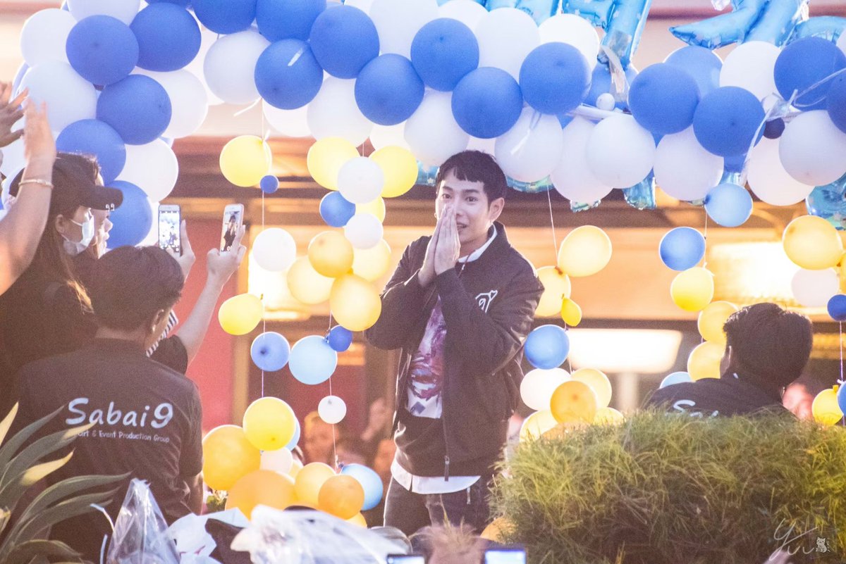 cuteyuuneko's tweet photo. สมัยปีกเพิ่งงอก (หัดเป็นนุชนกใหม่ๆ) นะจ้า นะจ้าาาาาา
#เพราะคิดถึงจึงขุดไห
#เป๊กผลิตโชค
#peckpalitchoke
#palitgallery
#PalitOverdose https://t.co/t4BXGd6bK4