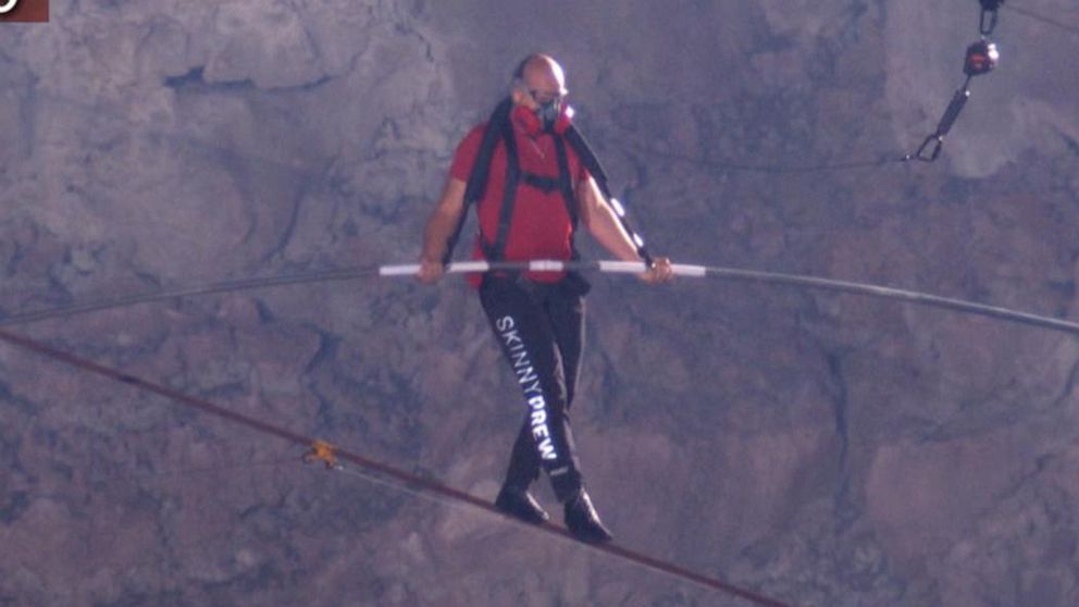 In this episode of Andy Sends It, we chat about all-electric motorsports and daredevil high-wire walkers. 

LISTEN on any podcast platform podcast.fullsendhq.com/listen

WATCH on YouTube
youtu.be/lGET617eIps

#pocasts #newshow #stayhome #highwire #extremesports