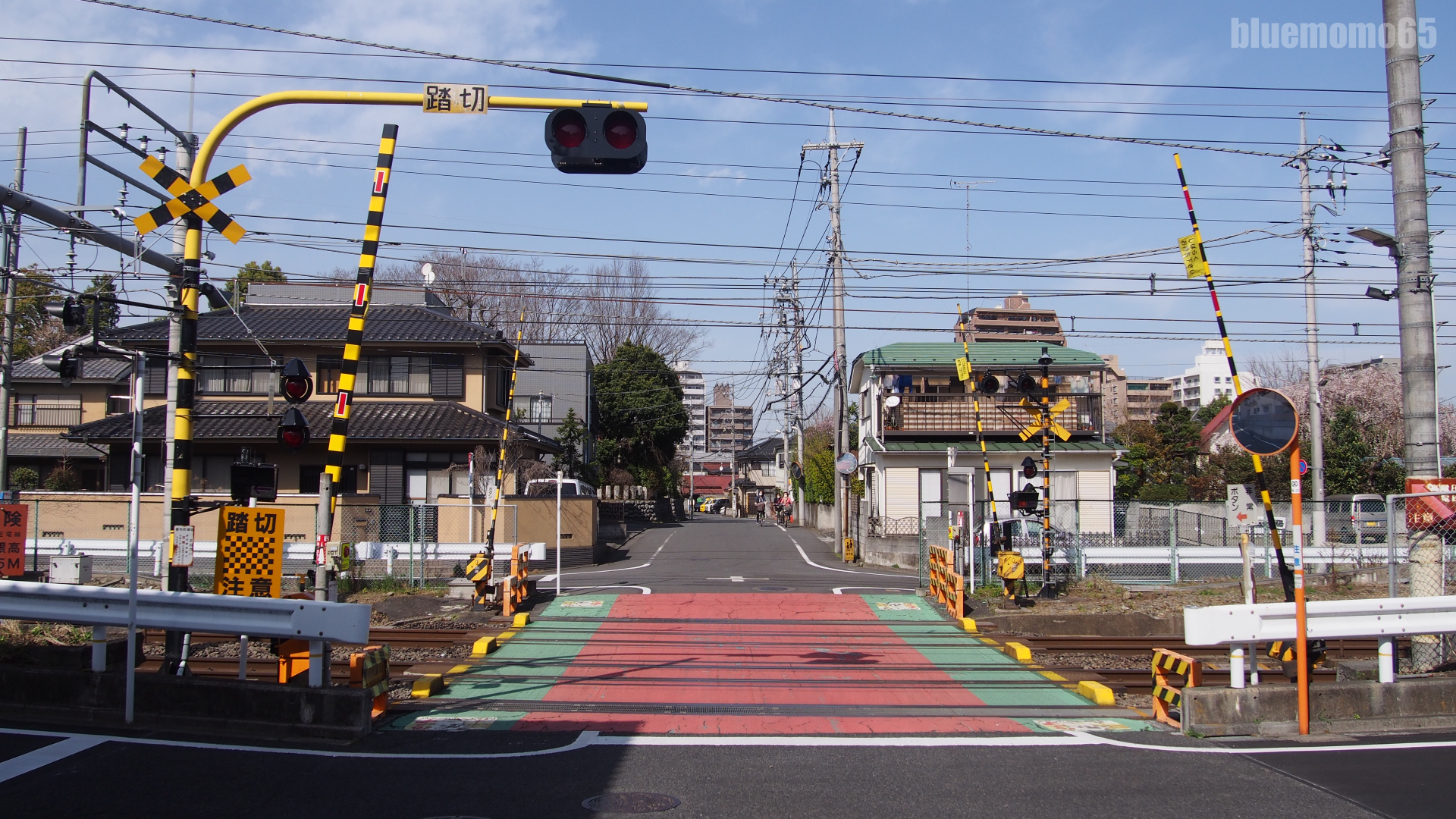 Bluemomo65 3 21 中央線 裁判所踏切 を撮影してきました Video Link T Co Y603uu75vb Youtubeに動画をアップしました ご視聴 Goodボタンをよろしく 中央線 踏切 裁判所 踏切 T Co 42pztp75tj Twitter