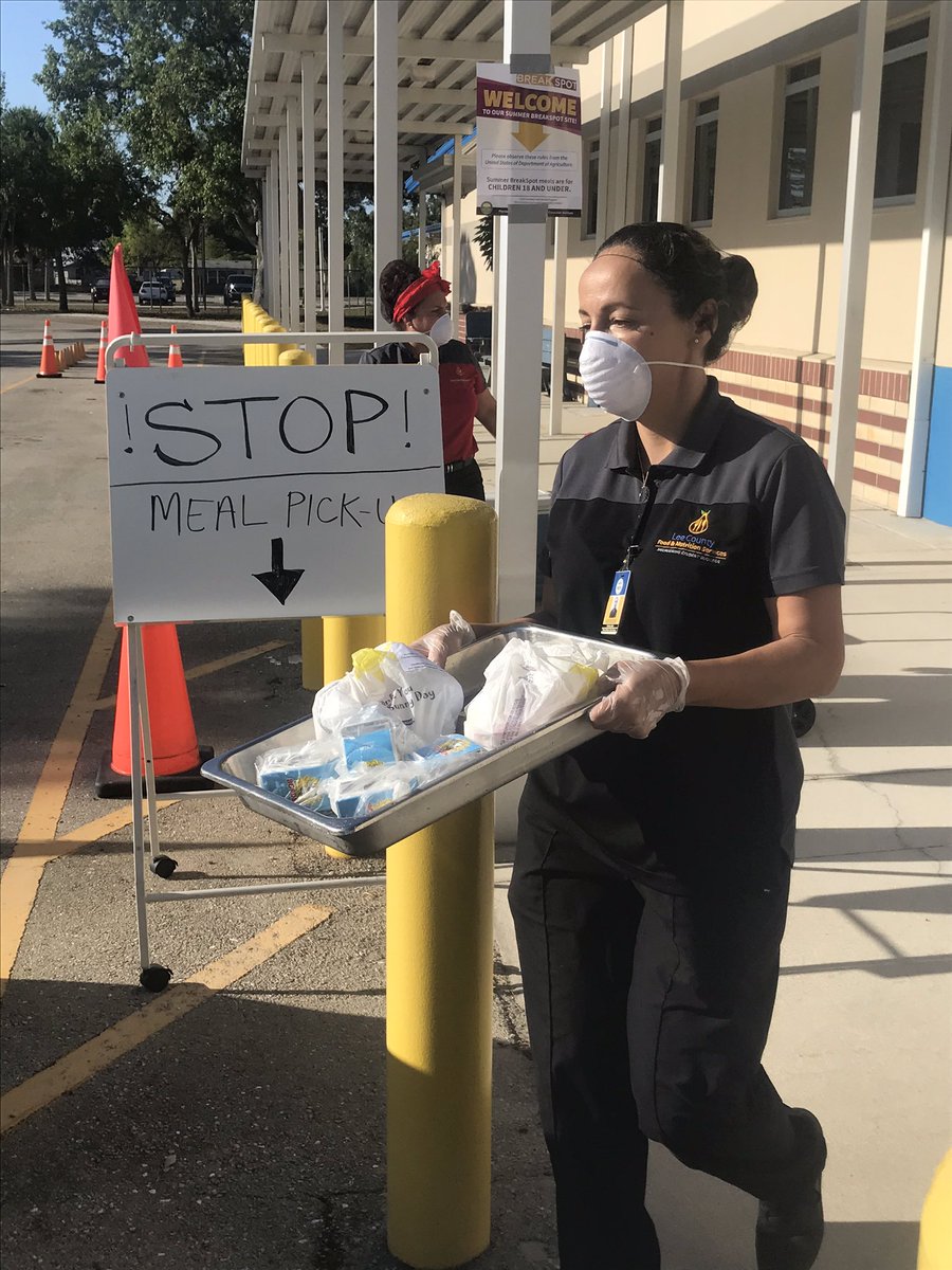 School District of Lee County tweet media