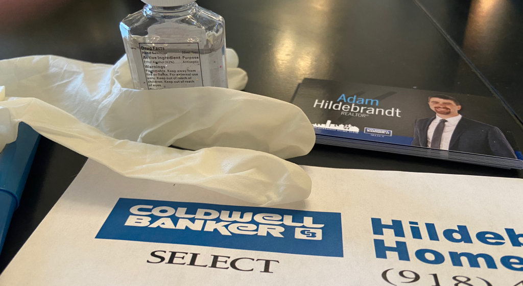 HildeHomeTeam's tweet photo. Tips for Seeing/Showing Homes during COVID-19 https://t.co/pFLkKKtYJ0 https://t.co/xkcztcAb4i
