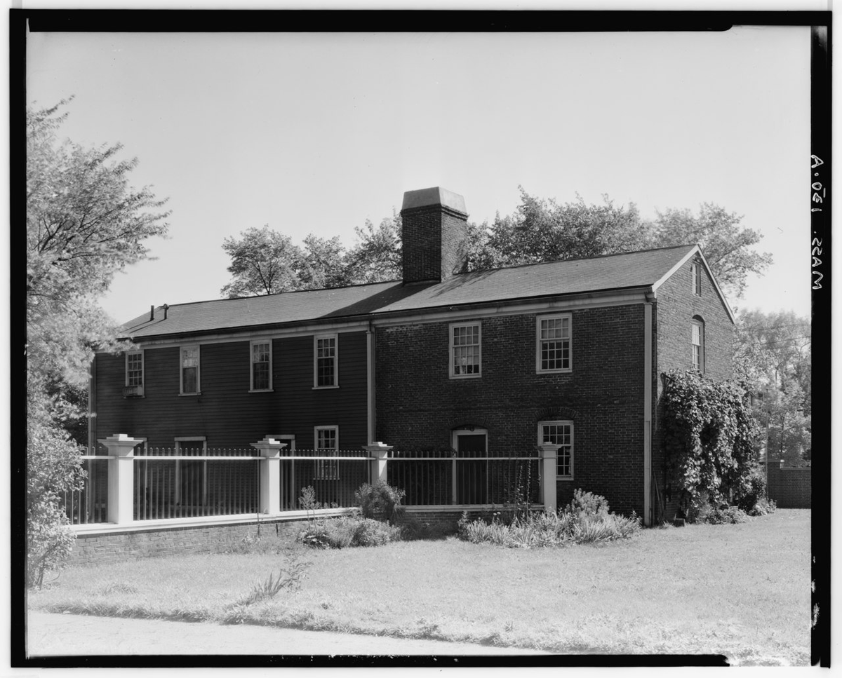 we're very used to slave quarters being part of the typology of the big Southern houses, but original sin tends to get around all over the place.