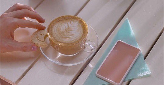 Diz サンジュニペロもそのうち現実になるだろうし ランク社会なんてもう中国では現実になってるからブラックミラーは未来予知ドラマなんだよな 市民を監視し点数をつけスコアが高い人には恩恵 低い人には罰を与える制度が年までに中国の14億人すべて