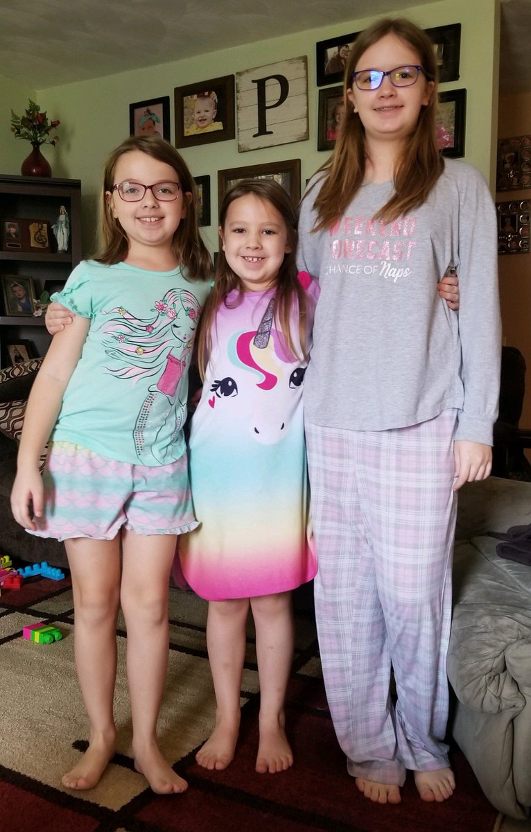 SummitMv's tweet photo. The Peterson girls showing school spirit in their PJs! #summitmv @MVR5Schools https://t.co/zHaHC2c64P