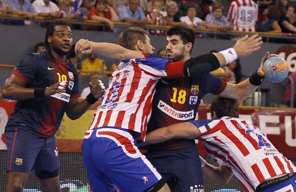 Años atrás y por Campeonato europeo se disputaba un cruce que sería difícil de olvidar. Sería el último entre ambos equipos, aunque por ese entonces no lo sabíamos.

Coincidirán con nosotros los especialistas ? 

bit.ly/3adU3Z3

<a href="/Luismilopez5/">Luis Miguel López</a> <a href="/PasionHB/">Cosme Fulanito</a> <a href="/HandStation/">Hand Station</a>