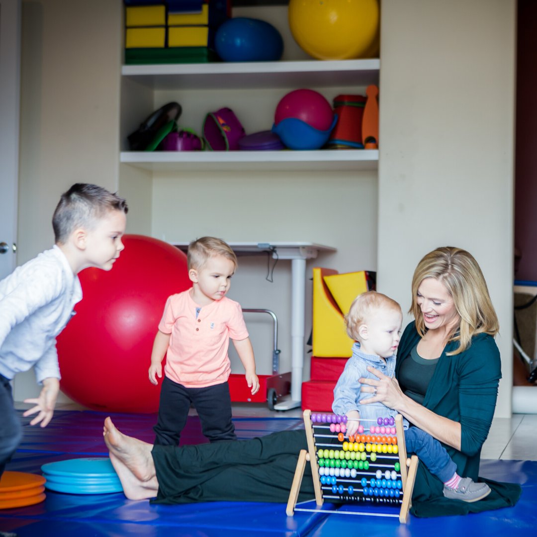 MovePlayGrow's tweet image. Welcome to motherhood! Join the club! Come on in!  We are waiting for you! All of you, no matter what you are thinking or feeling or looking like right now. We've got your back. Join us for this FREE online Masterclass called "Your Thriving Baby: On Play." buff.ly/2QBN1pw