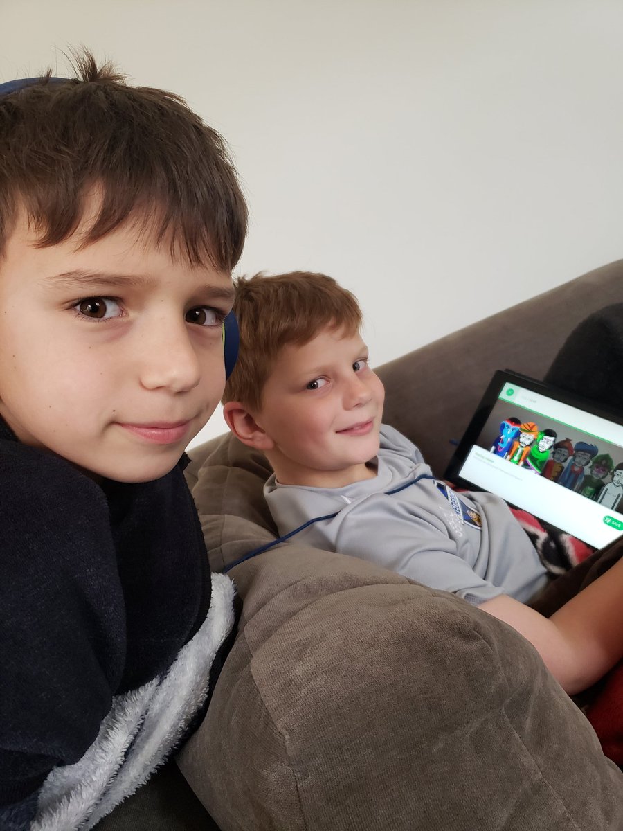 MrDoggettRMS's tweet photo. We've been trying to have at least 30 minutes a day of "Creative Time." Today we are making beats on Incredibox. Tomorrow we are having Show and Tell on Zoom with our cousins! #CBurgStrongAtHome
#MakeitWorkMonday https://t.co/yWYifOMY4j