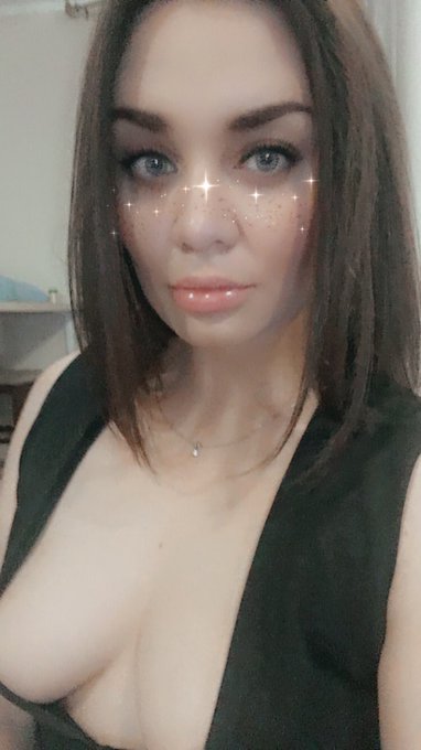 Hey guys! Come to me 👀 https://t.co/4xzJDRmOZa @chaturbate https://t.co/S2al7SagJu
