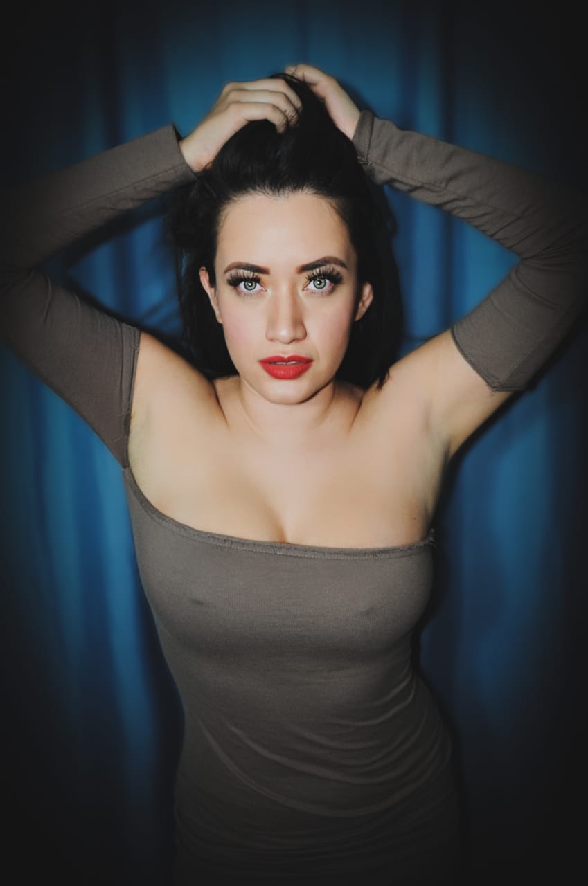 Selene Luna 🌙 on X: FelizLunes mis amores cómo va todo, iniciamos una  nueva semana!!! Besukiss!!! t.coTLX8tua1vc  X