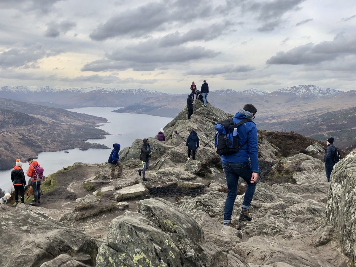 theggallus's tweet photo. The desire for fresh air and country walks might be especially strong at the moment, but government advice remains to self-isolate where possible and avoid all unnecessary travel. More from @CaitlinHutchie here 👇

https://t.co/xEm1FPNEt7

#GetGallus #GlasgowGallus #Glasgow https://t.co/dhsH3z9vYV