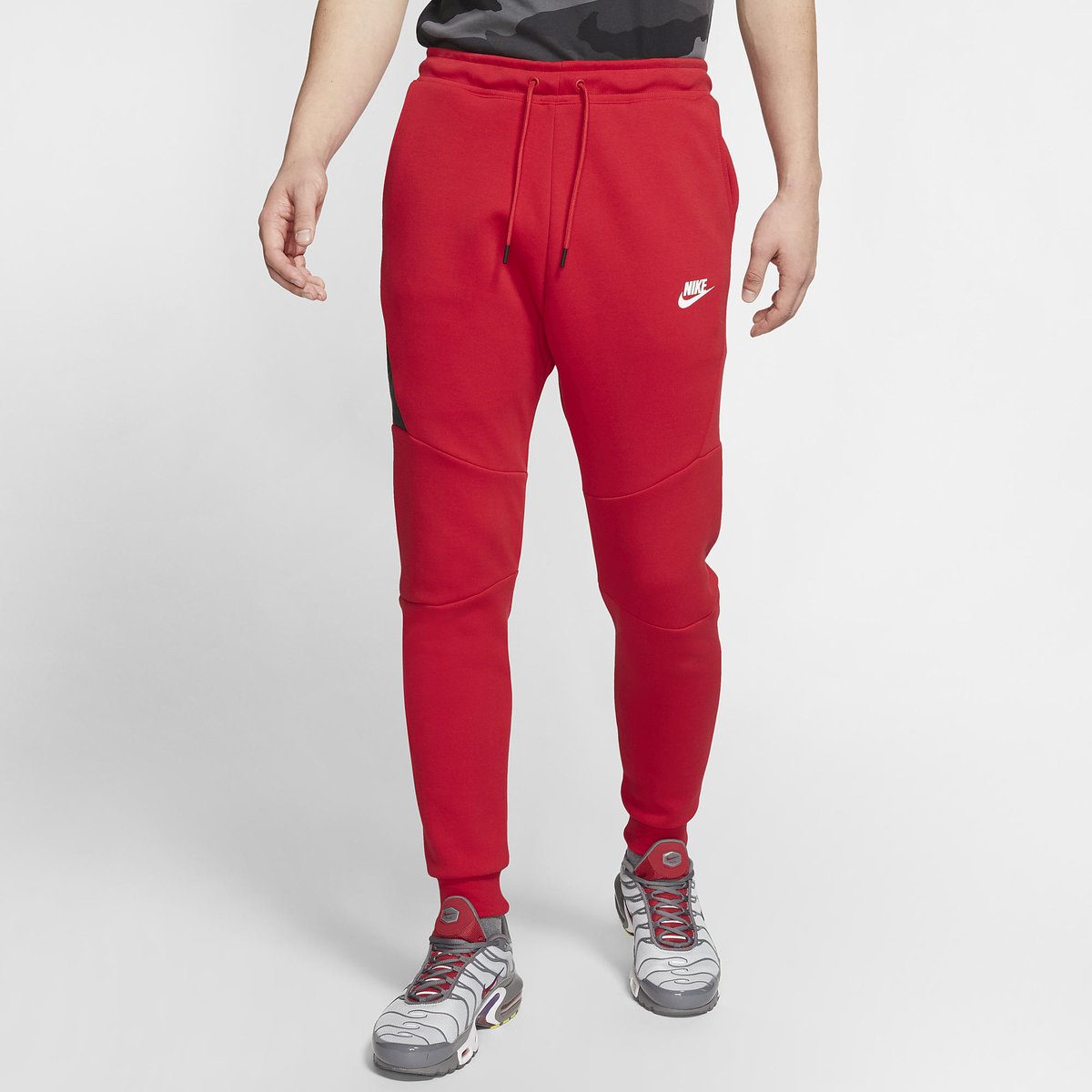red nike tech fleece tracksuit
