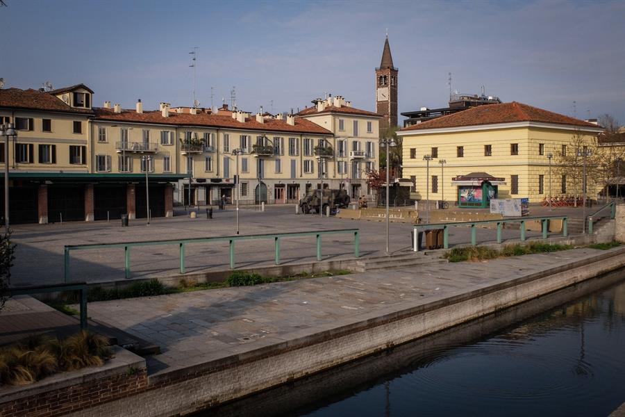 EsMONTALBAN's tweet image. #Practicaespañol con noticias reales, pronto informaremos del inicio de las clases online con Escuela montalbán. #LearnSpanish #Granada #StopCovid19
👉ow.ly/TKKv50yT5QJ