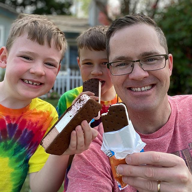 Who remembers that feeling when you were a kid...you were playing outside and then you heard that familiar 🎶 in the distance.  Time stops. You lock eyes with your friends or siblings and shout in unison- “THE ICE CREAM MAN!!!”. I love sharing these m… ift.tt/2QEAxgK