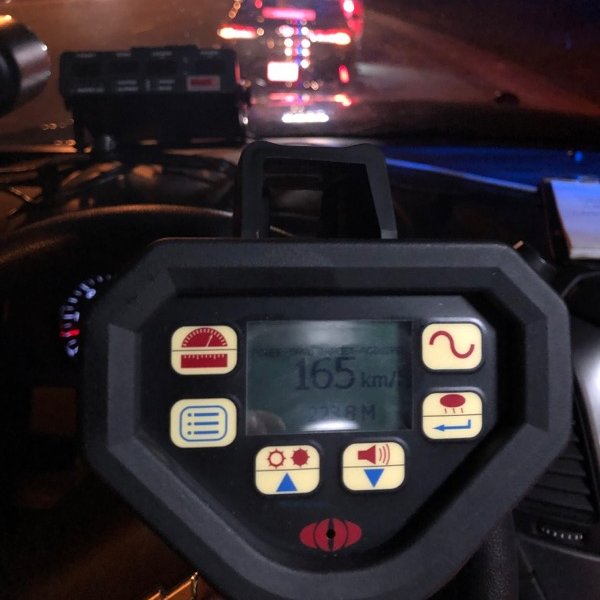 OPP_HSD's tweet photo. 196 km/hr - 32 year old male from Mississauga failed roadside test, refused breath test at station. Charged with #StreetRacing, refusal, and cannabis readily available.
Earlier another driver charged for stunt - 165km/hr 
#7DayLicenceSuspension
#7DayVehicleImpound https://t.co/ZxJW1CpGEh