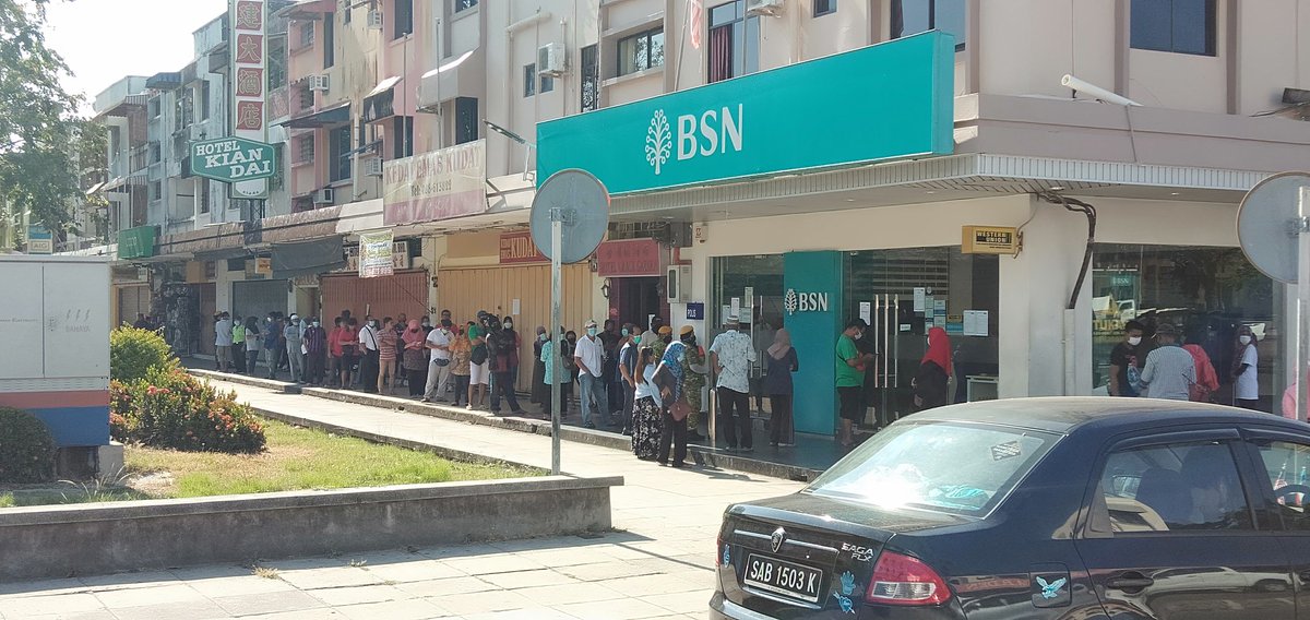 Kawalan Orang Ramai di Bank BSN, AMBANK &amp; MAYBANK Kudat