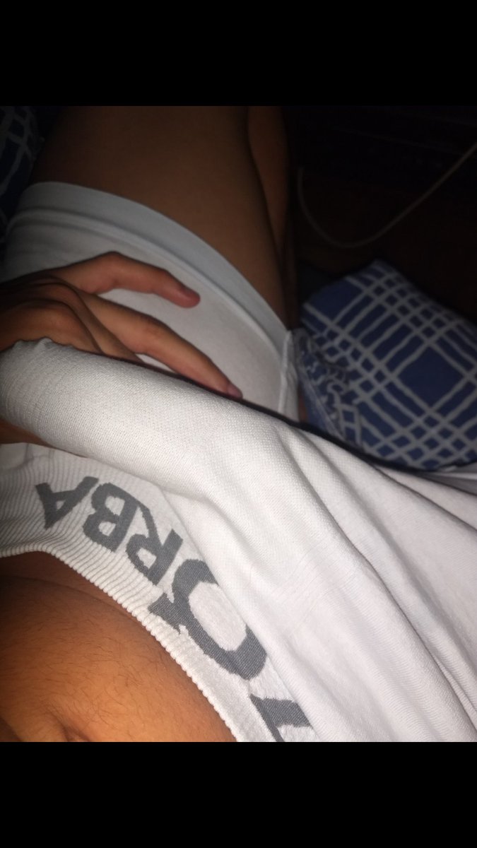 Matheus48003218's tweet photo. Quem quiser chama lá ksks (sou hétero mas se quiser mando pra vc tbm rs)
#PINTOAWARDS 
#PINTOAWARDSDIA16 
#PINTOSAWARDSDIA14 
#PINTOSAWARDS
#PINTOAWARDSDIA3 https://t.co/gQliYOLoy4