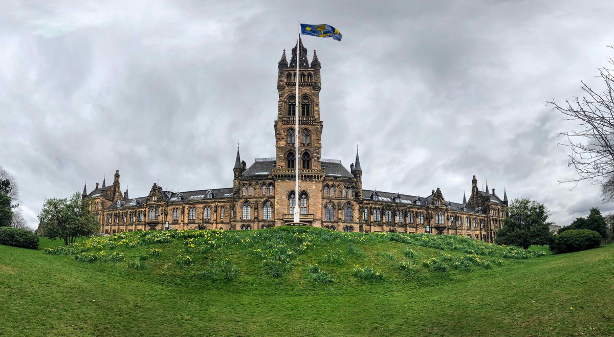 This  #WorldHealthDay   we want to recognise & celebrate the many UofG staff & students working round the clock in the fight against  #COVID19 Follow the thread for a quick recap of the UofG response so far   #WeAreTogether  #UniSupport  #UofGHeroes  #TeamUofG