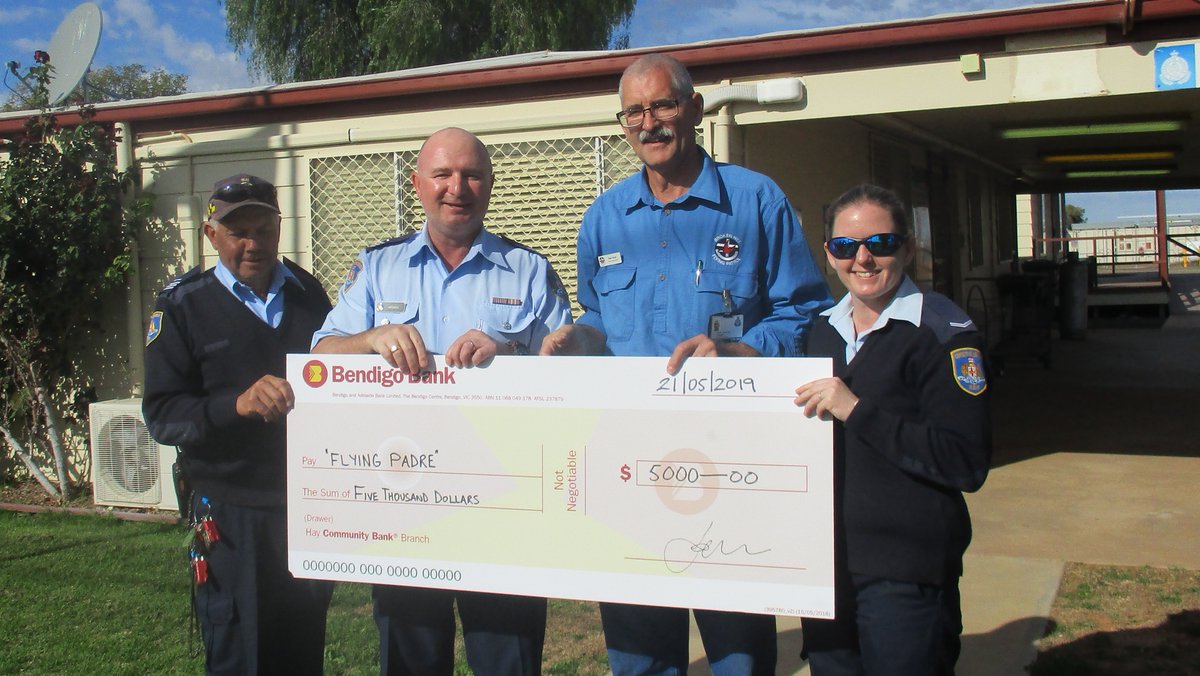 nswdcj's tweet photo. 👏🏼 #Ivanhoe Correctional Centre staff have donated more than $13,000 to help boost the mental wellbeing of people in times of drought. The money raised by the NSW prison went to the Salvation Army, Ivanhoe Roosters Rugby League Football Club &amp; the Ivanhoe Youth Centre. #CSNSW https://t.co/N9pTJ1CsRn