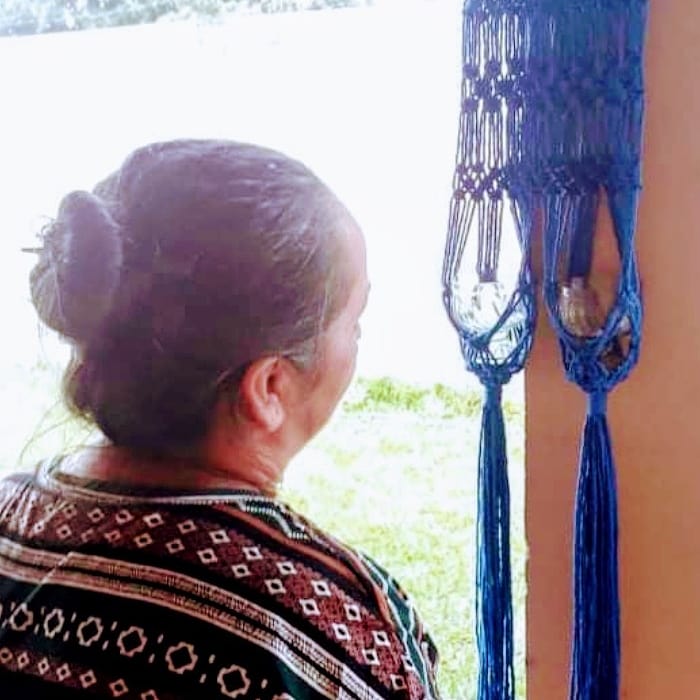 osanamacrame's tweet photo. O mais maravilhoso é que muitas pessoas têm aprendido o Macramê assistindo meus vídeos!ź 
Aqui estão algumas fotos do resultado incrível dessa interação.
#macrame 
#macrameosana 
#quarentenacorons https://t.co/lRgojiHC4X
