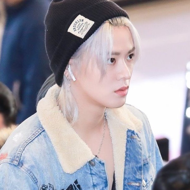 ผงนัว​ ft.​หิวข้าว tweet media