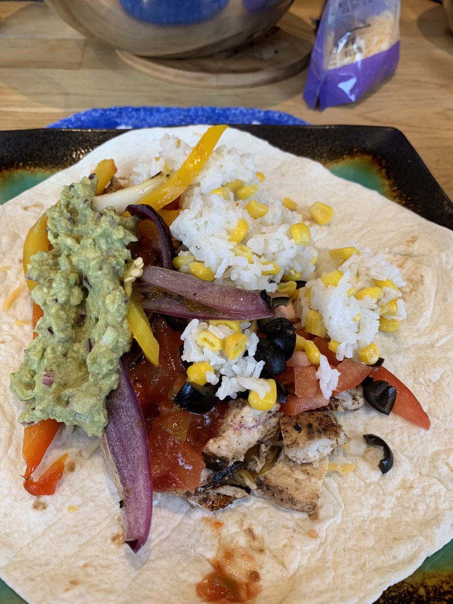 JoeyK99's tweet photo. @AnthonyLaPanta Went next level with a chipotle style burrito.... https://t.co/gIzulajN80