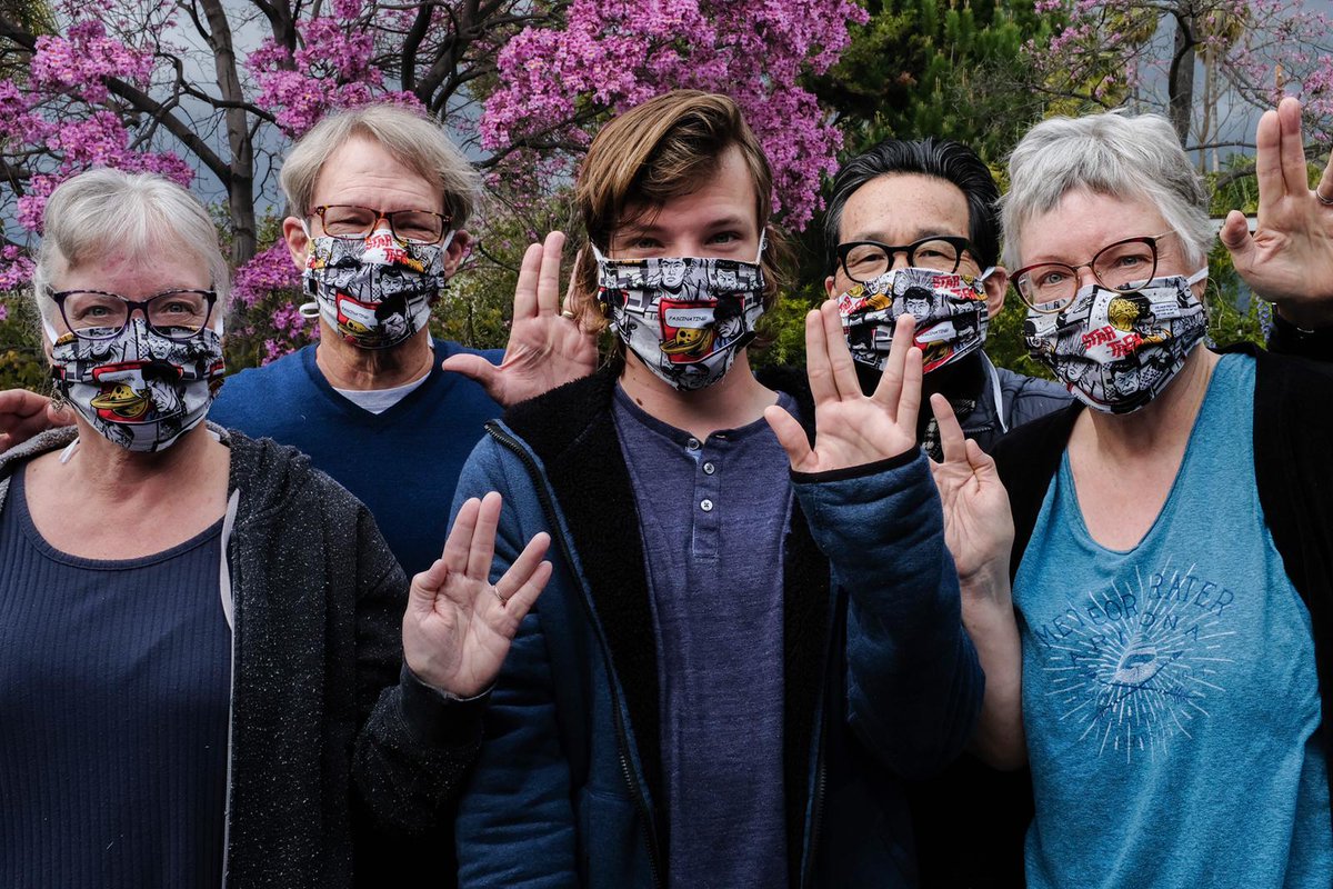 chris_cooke's tweet photo. Star Trek masks https://t.co/AgW74j7a7d
