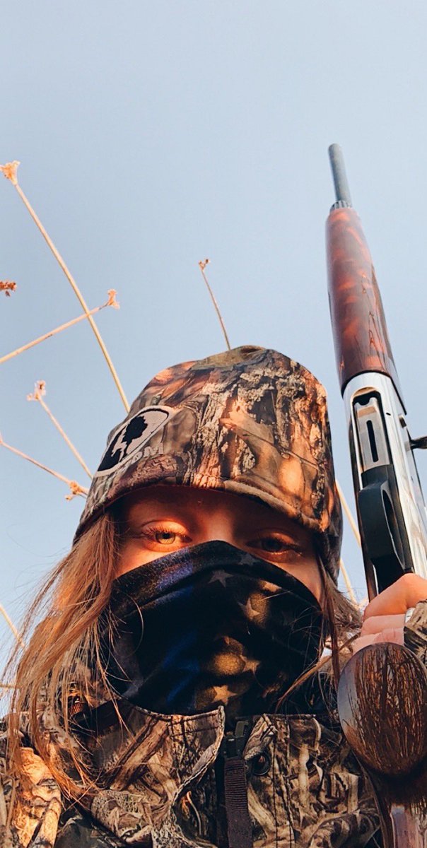 sophierose3's tweet photo. Happy 4/06 day shout out to #montana https://t.co/enBHUtGtgh