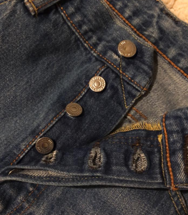 crypt0bank's tweet photo. Worst invention ever? #buttonfly #zipperfly https://t.co/W9jIQ3v5Fi