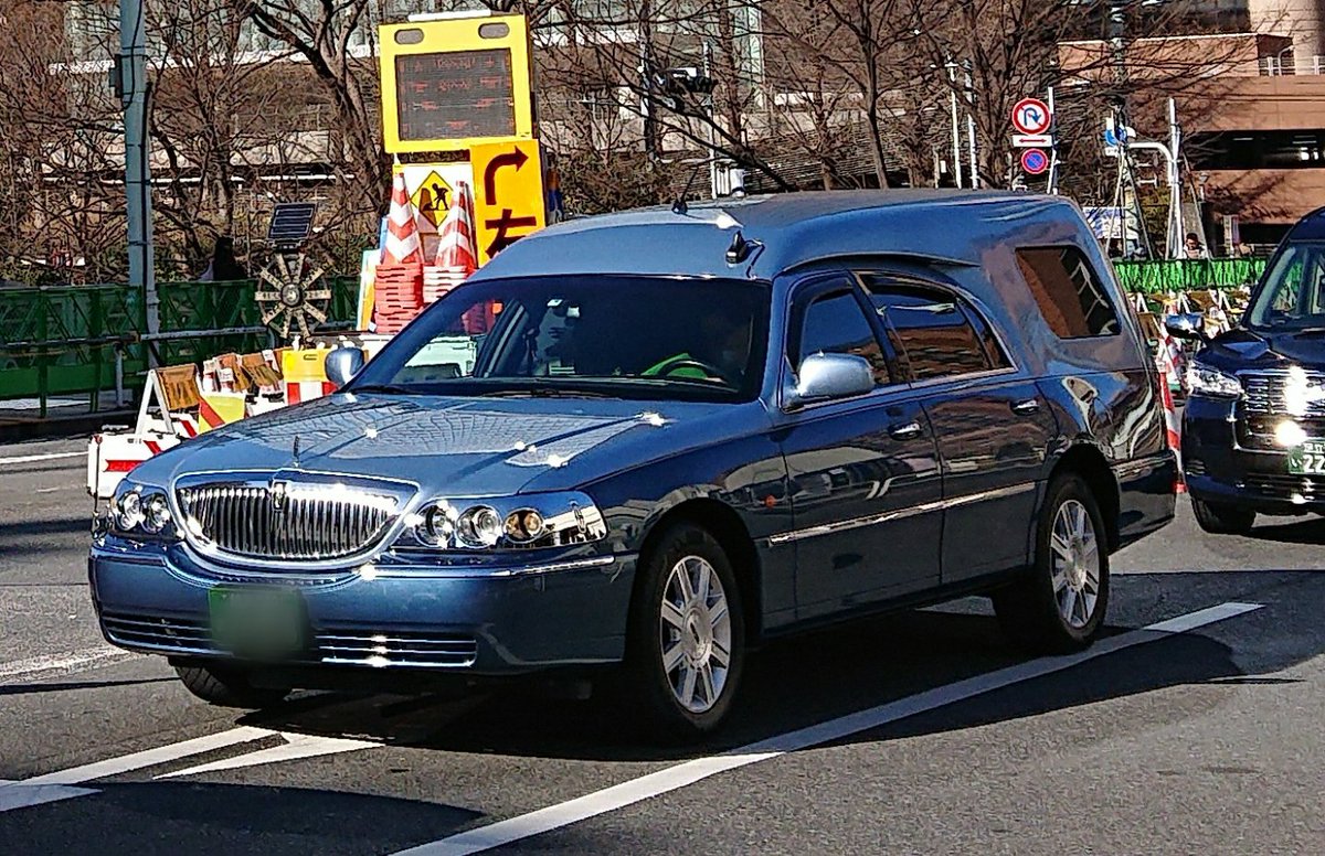 霊柩車 ミャンマー