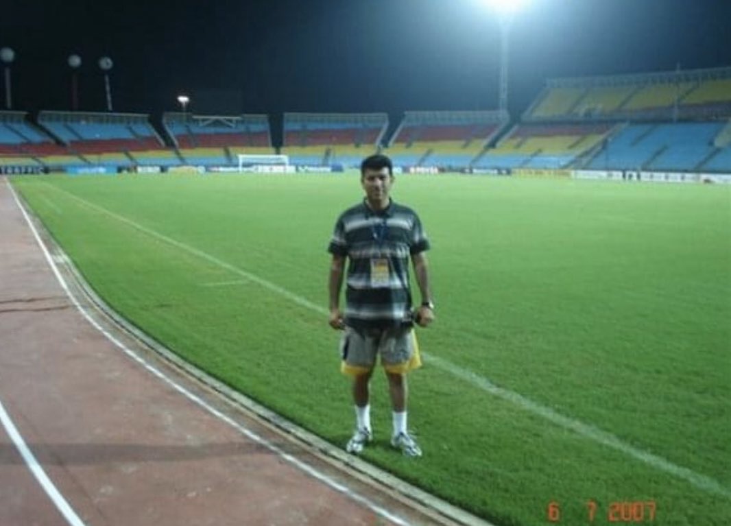 axelsolisrmz's tweet photo. Partido @miseleccionmx vs #Chile #CopaAmerica #Venezuela2007
Estadio de la Ciudad de Santa Cruz
Transmisión para la radio chilena con @hermanchanampa https://t.co/oHvO0Wrq9e