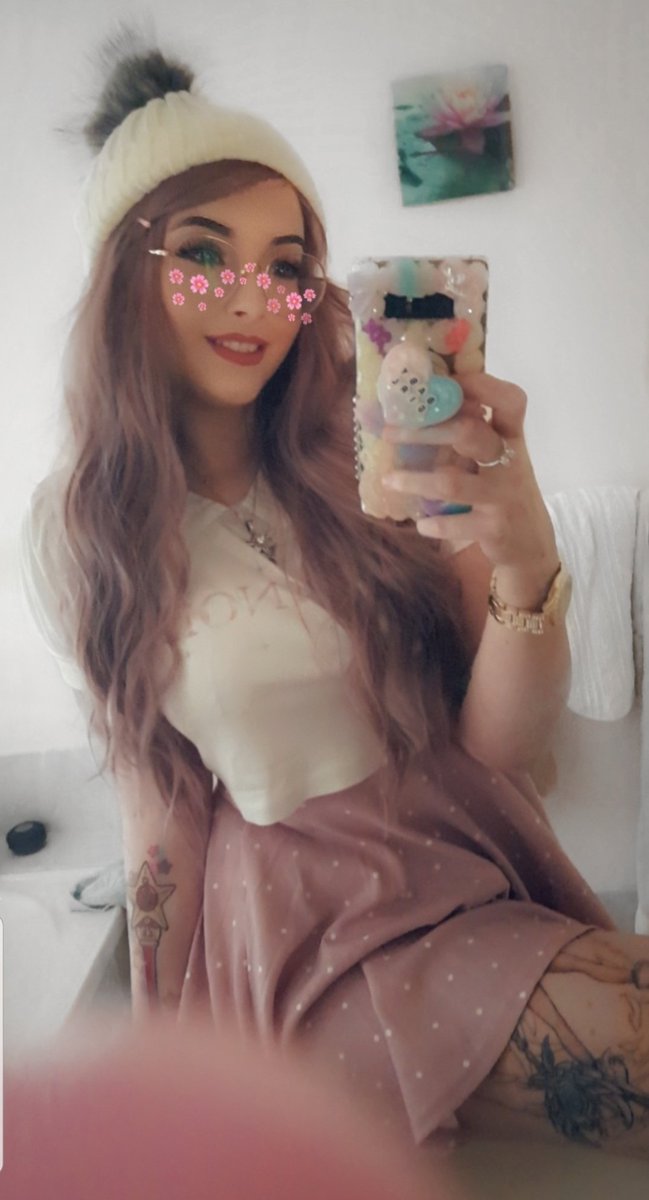 𝓚𝓮𝓵𝓵𝔂 🧝🏻‍♀️ tweet media