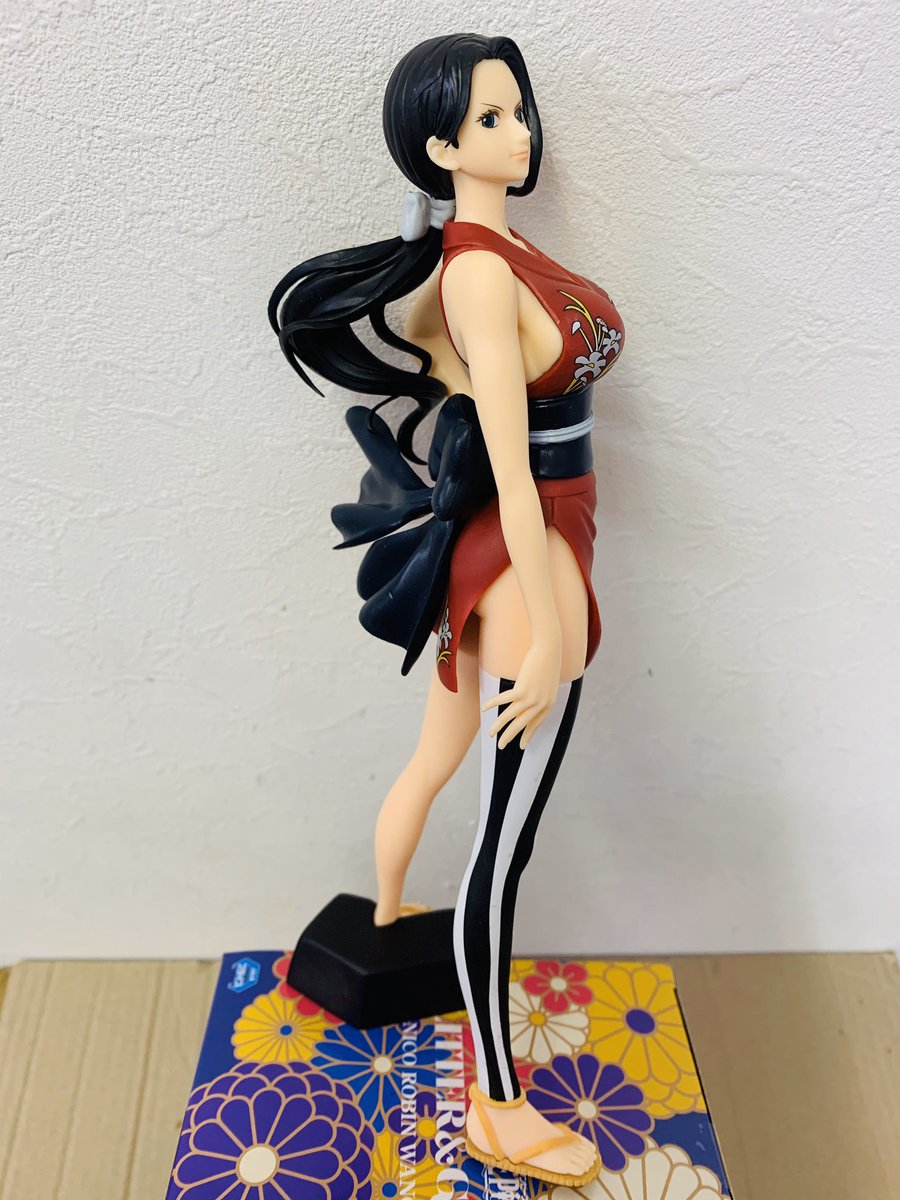 まりお日本橋 ワンピースのglitter Glamours Nico Robin Wanokuni Style が入荷いたしました 遅延していたくノ一ロビンきました オンリーワン 日本橋 難波 ゲームセンター プライズ Ufoキャッチャー ワンピース T Co