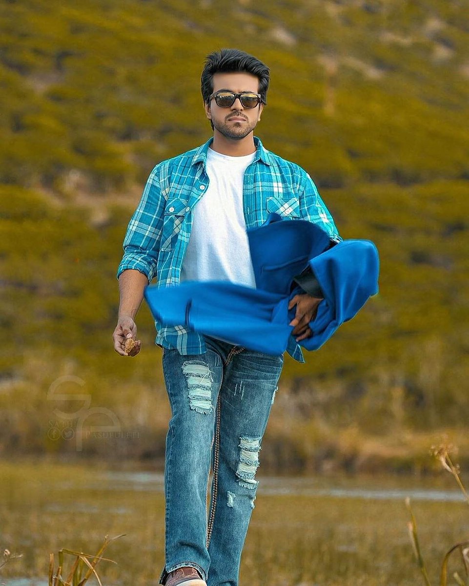 RamKonidela's tweet photo. Unseen HD Picture 😍
#RamCharan #MegaPowerStar https://t.co/EFWNW7tuW8