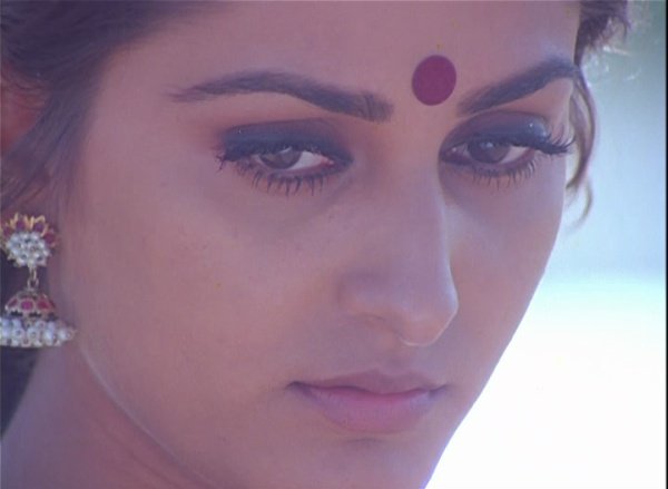 EU-XownUUAMw26O?format=jpg&name=small