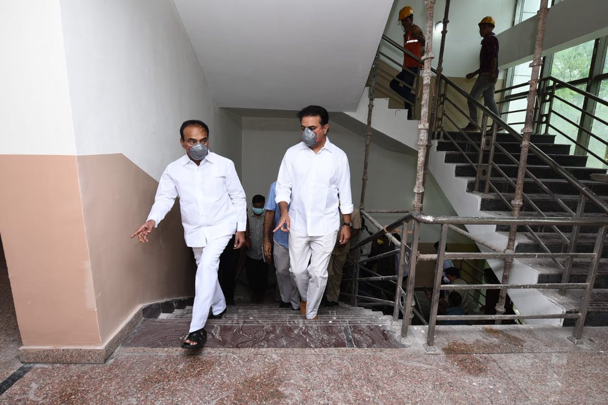 MinisterKTR's tweet photo. .@TelanganaHealth Minister Sri @Eatala_Rajender and Municipal Administration Minister @KTRTRS inspected the new #Coronavirus hospital getting ready at Gachibowli. https://t.co/gFwEMxeX6k