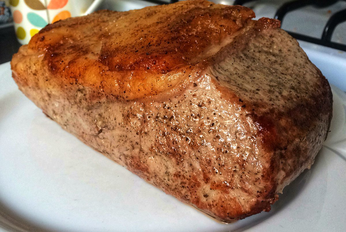 ChefGreggBrown's tweet photo. #roast beef fantastic Casterbridge striploin from my friends @fairfax_london @ShearsRob https://t.co/CrYu58Wjyj