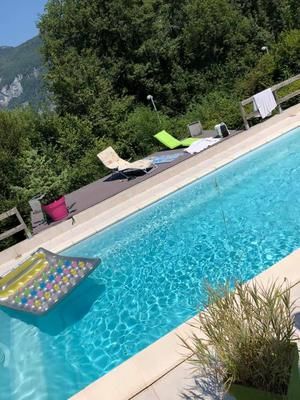 france_images's tweet photo. 3 bedrooms house with basement with an office, 2455 sqm landscape
swimming pool and terrace. for sale #Novalaise
#France #FranceProperty https://t.co/fXpG0aHYpZ https://t.co/pyxhZu7gvg