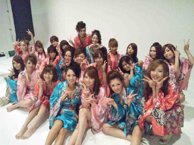 みんなたち〜！！ 今日で初代マスカッツ解散から７年だよ😂🙏  今でも人生で1番大切な思い出❤️  #恵比寿マスカッツ https://t.co/BYKdcMXDbw<a href="/tag/%E6%81%B5%E6%AF%94%E5%AF%BF%E3%83%9E%E3%82%B9%E3%82%AB%E3%83%83%E3%83%84"class="tags">#恵比寿マスカッツ</a>