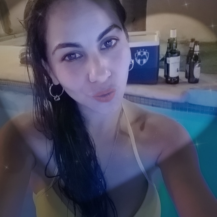 Alexandra Villarreal (@aleksavil) on Twitter photo 