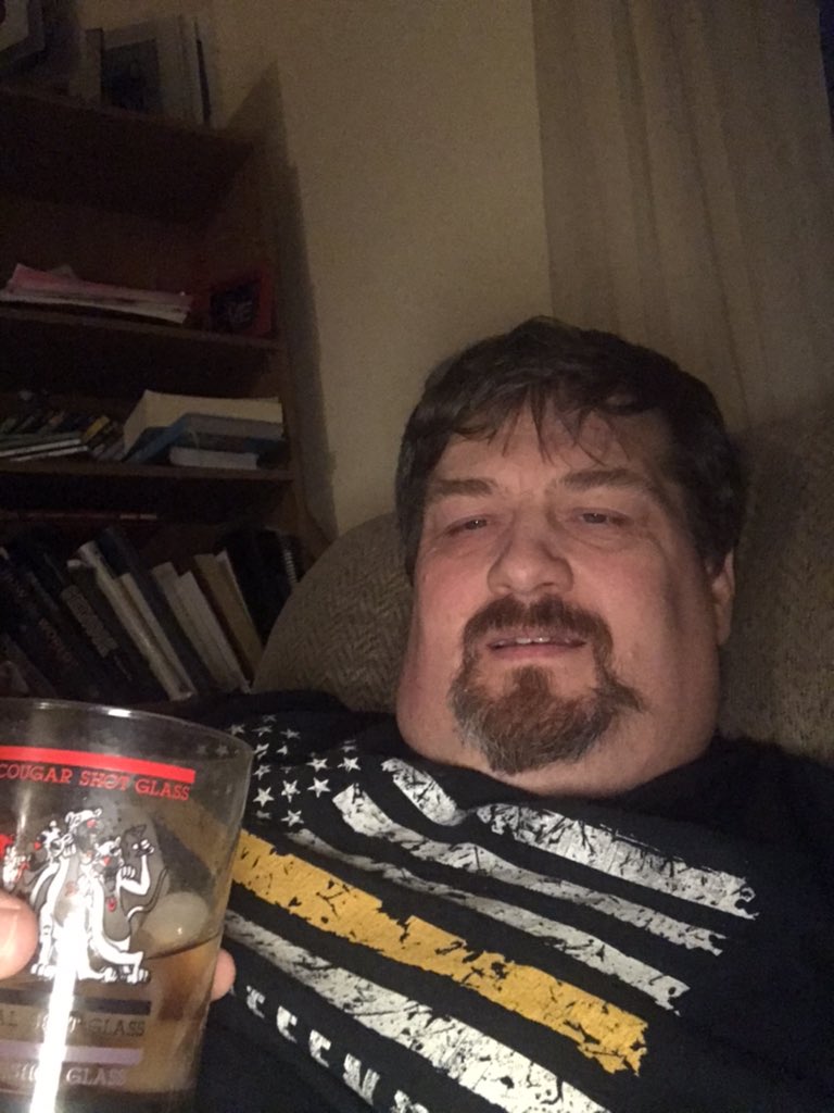 KevinLSwartz's tweet image. To the class of 2020 &amp;amp; 2024 my apologies and bestwishes as this time is ripped away by this crisis. You’ll gain more from it in the tools gain from it. You will have been forged by hardship to change the world for the better. Congratulations and Cheers! #TimetoToast